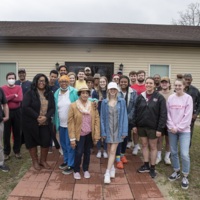 Group picture in front of the Greater Mount Calvary Church, Muncie<br />
April 12, 2022